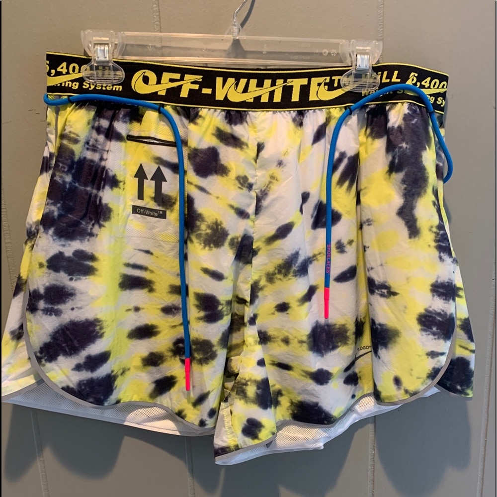 Off white Shorts